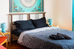 Old Town Cozy Apartment - University Square - Central Location